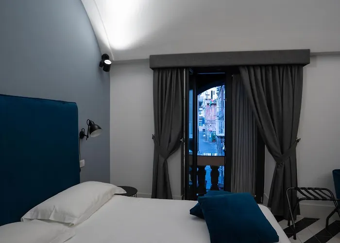Pulcinella Suite Napoli